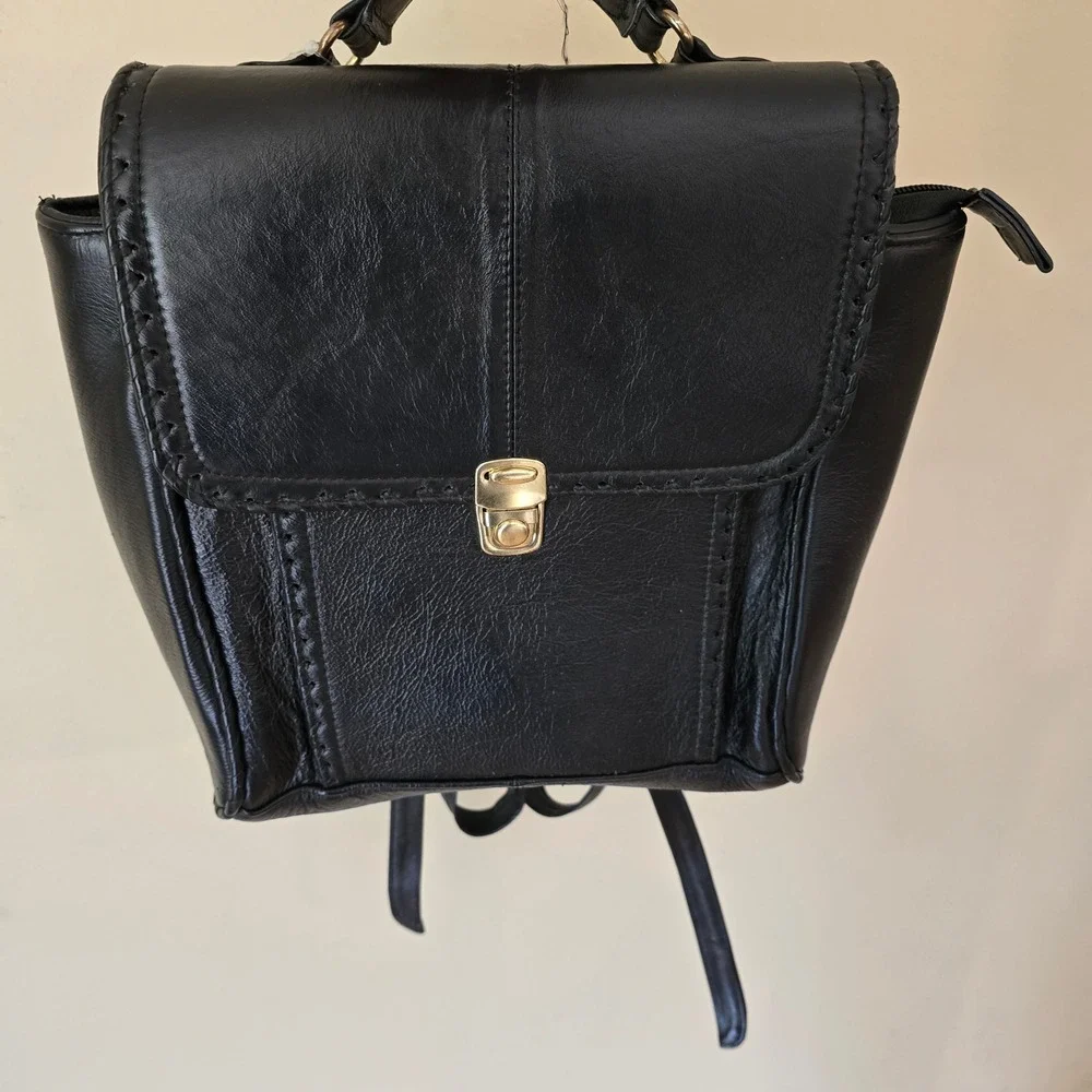 Genuine Leather Backpack Purse Black Whipstitch Made in Mexico Gold‎ Hardware